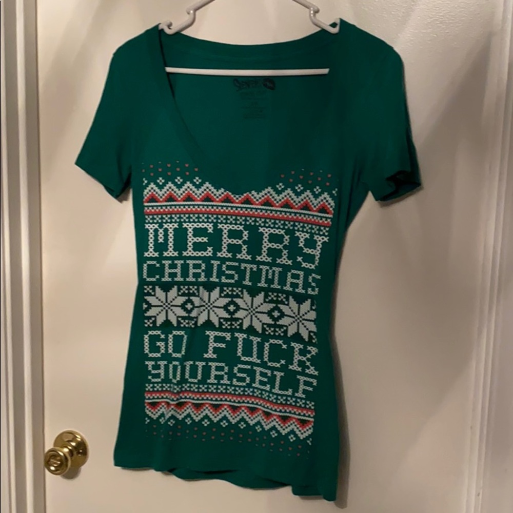 To the point Christmas vneck T-shirt